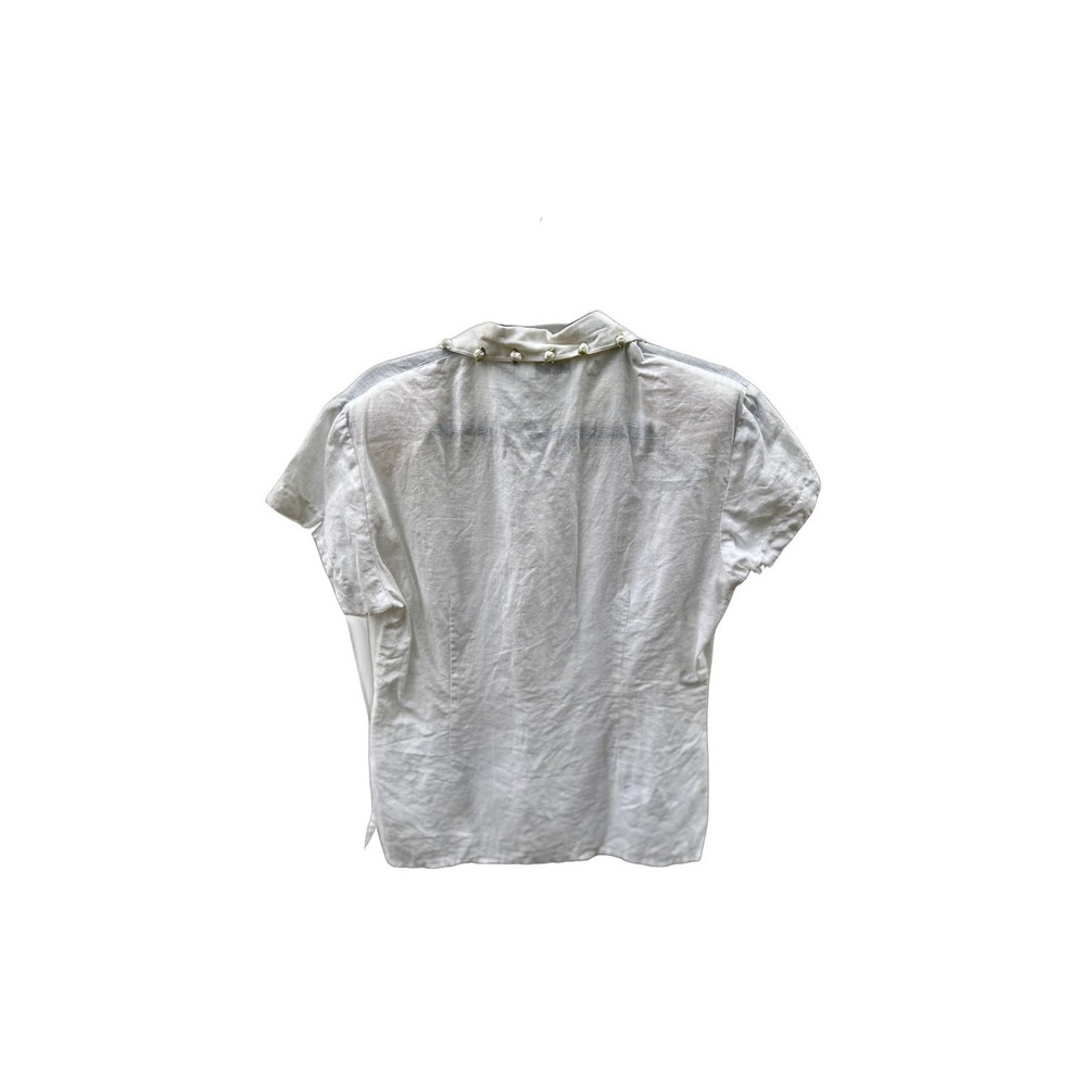 Vintage Ravel White Button Down with White Embroidered Flowers